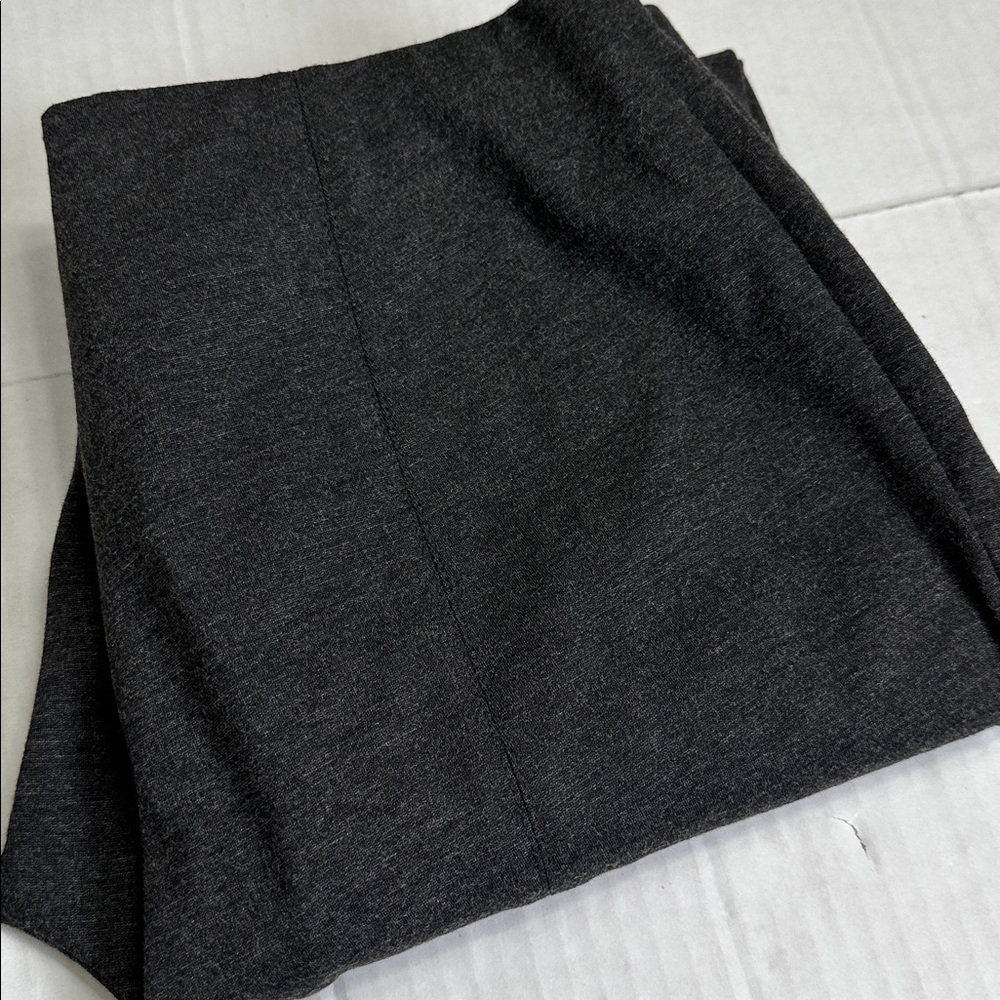 J. Jill Ponte‎ Slim Leg Gray Stretchy Pull On Pants Slit Hem Womens Small Petite